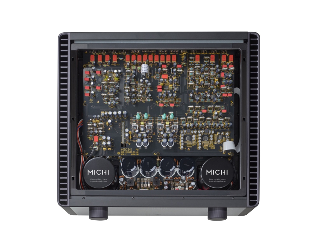 Bild 1 von Referenz-Anlage: MICHI P5/S5/CANTON Reference 1/ Audioquest Verkabelung. Super-Komplettpreis!